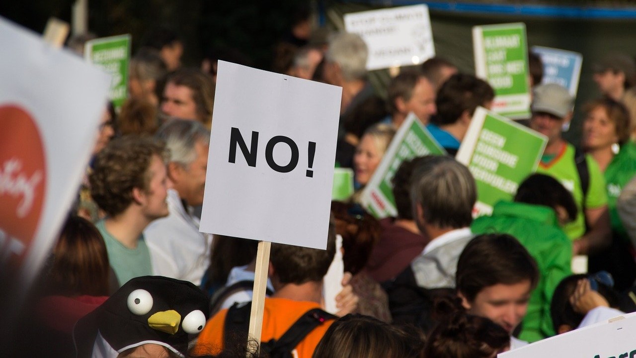 Leugnung des Klimawandels durch Rechtspopulismus erreicht Menschen kaum