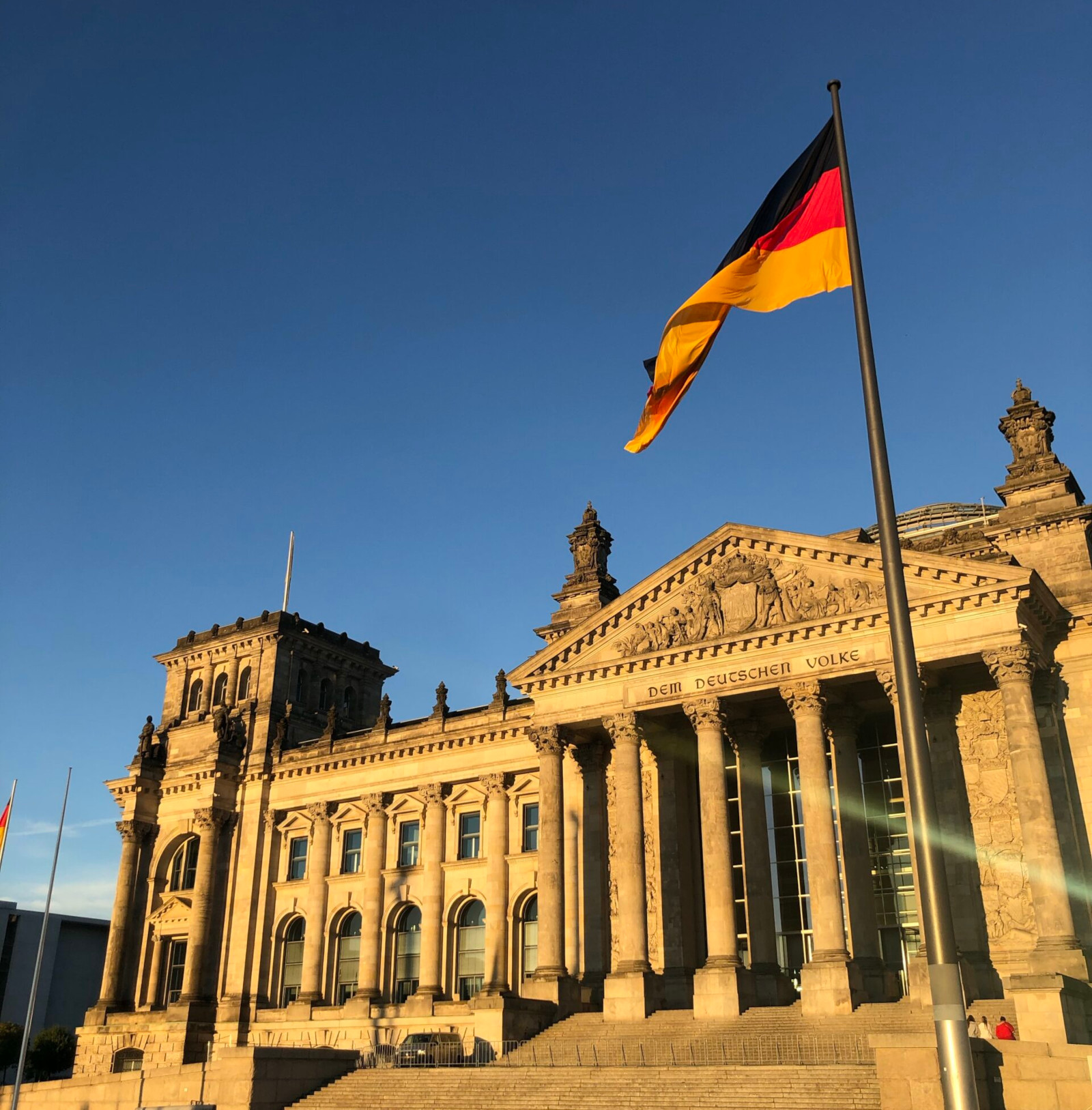 Ziehen 2029 TikTok und AfD in den Bundestag ein?